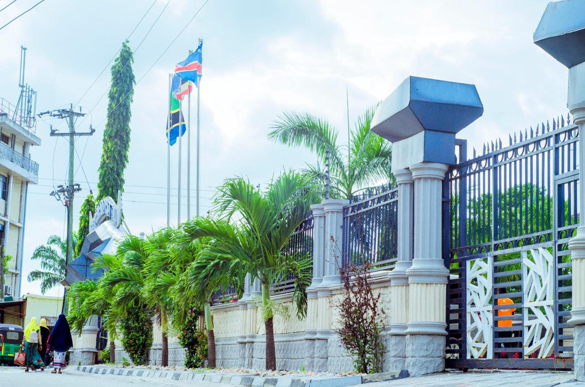 Nefaland Hotel Dar es Salaam Exterior foto